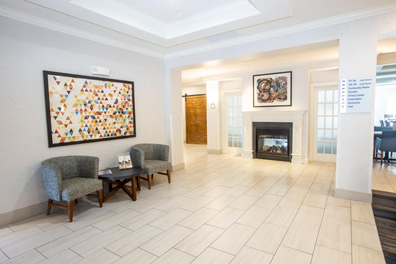 Express & Airport/allentown Area By Ihg 2*