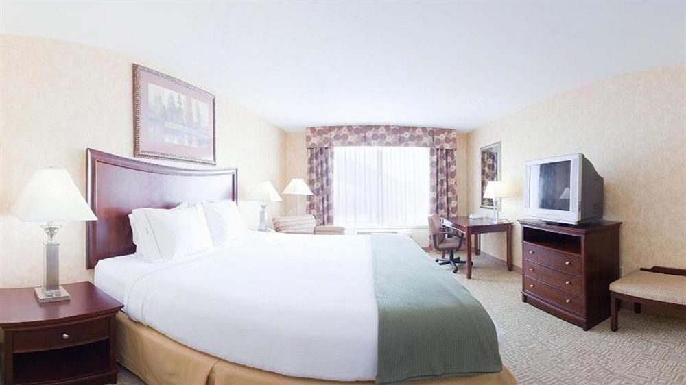 Express & Airport/allentown Area By Ihg Hotel Bethlehem