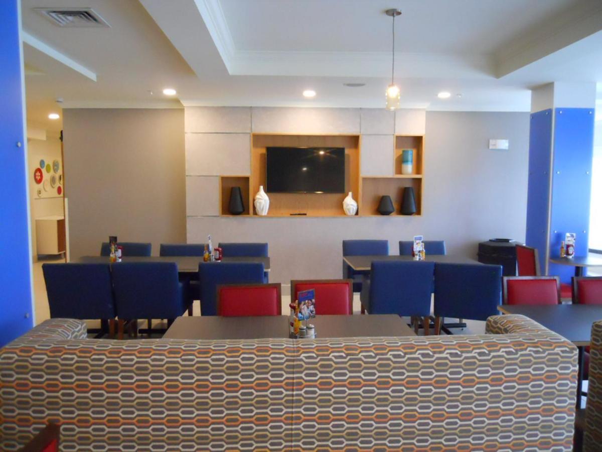 Express & Airport/allentown Area By Ihg Bethlehem